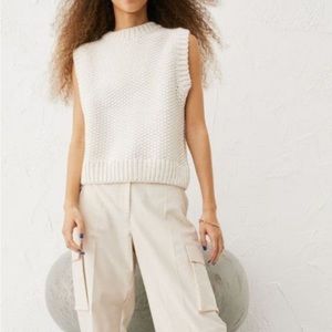 H&M Knit Sweater Vest NEW